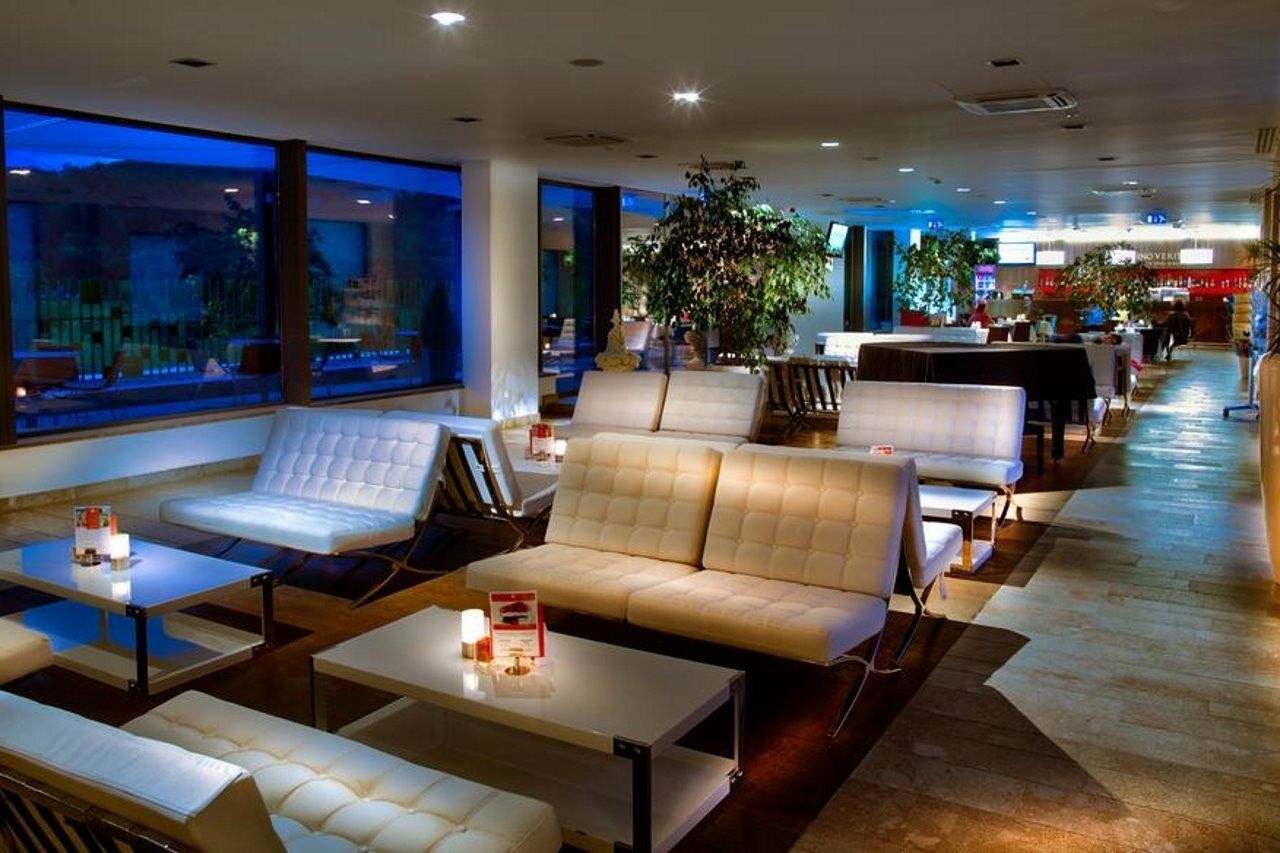 Rimske Terme - Hotel Zdraviliski Dvor Rimske Toplice Kültér fotó